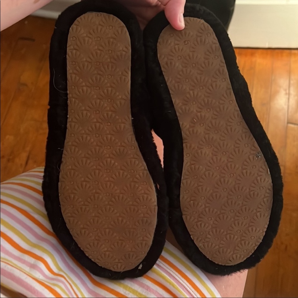 Ugg slippers